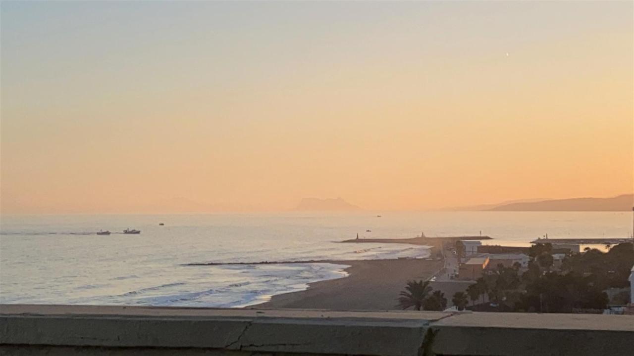 Los Reales 8B Estepona Eksteriør billede